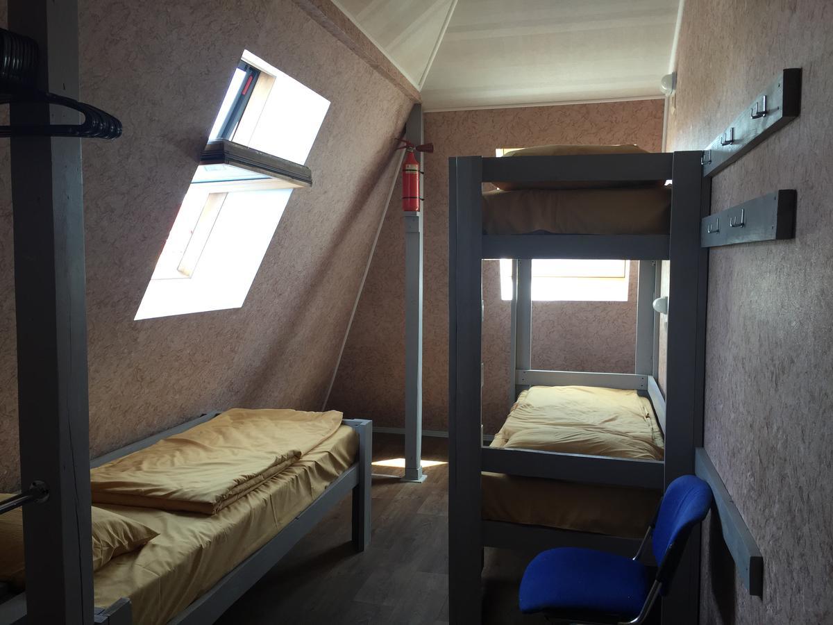 Hostel Darnitsa1 Kiev Esterno foto