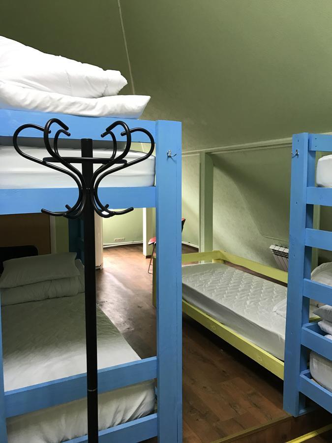 Hostel Darnitsa1 Kiev Esterno foto